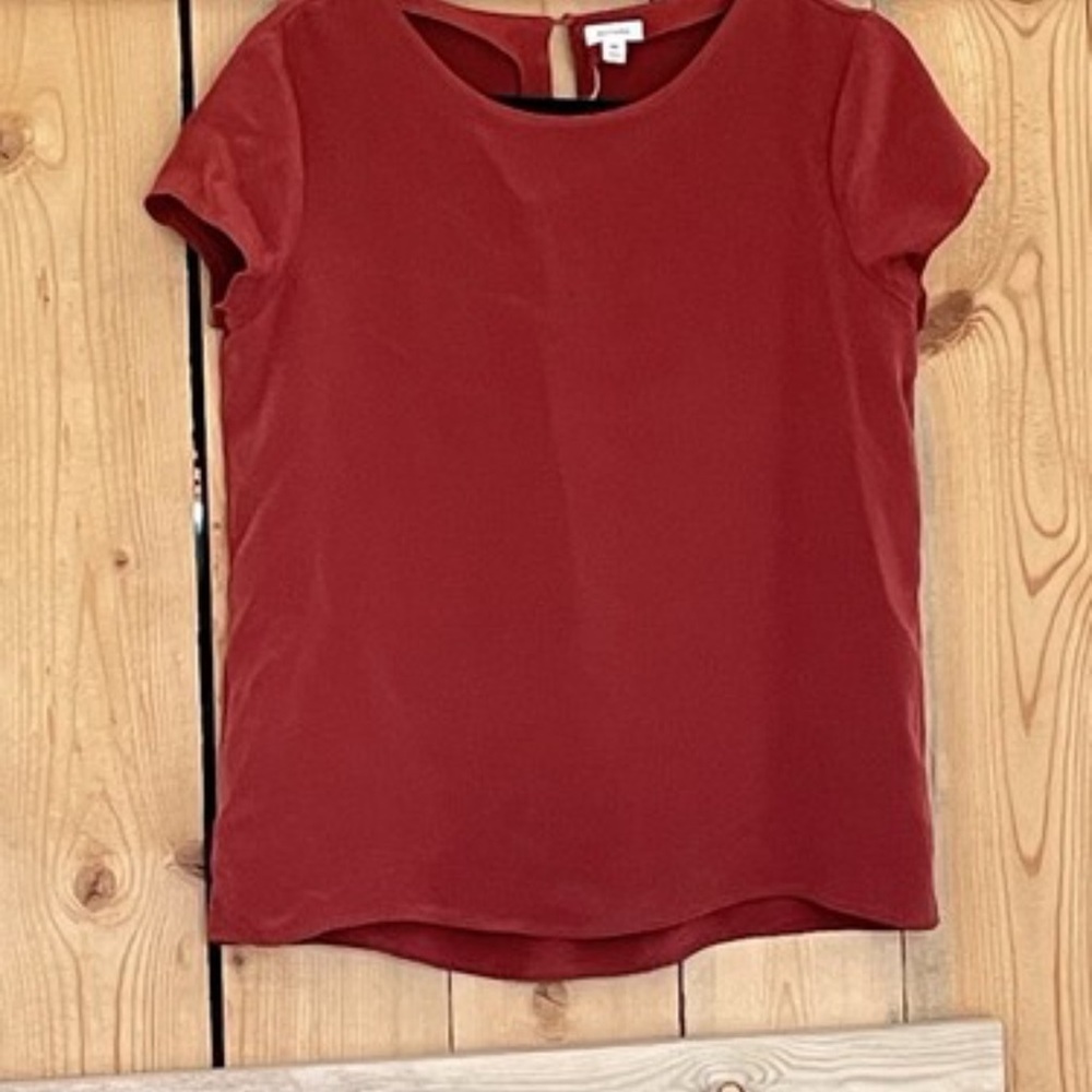 Cuyana Red Fitted Short Sleeve T-Shirt
